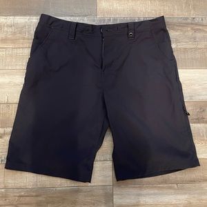 686 Everywhere Short relaxed fit